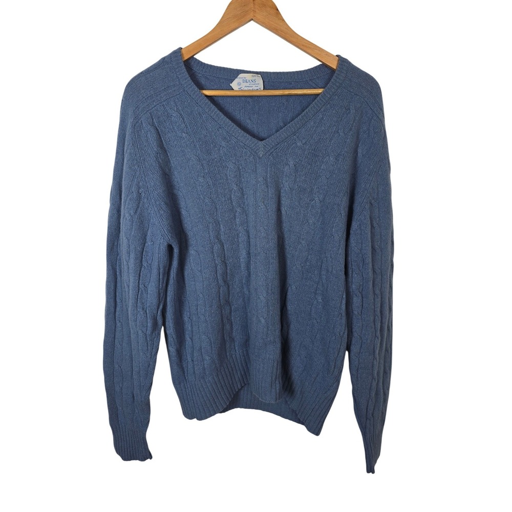 Deans of Scotland Blue Wool Cable Knit V-Neck Sweater Vintage Size 42 Trimingham